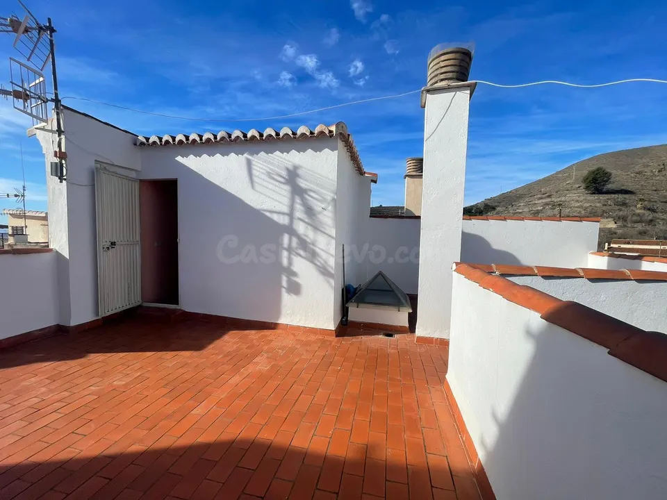 Adosado en Motril por 237000€