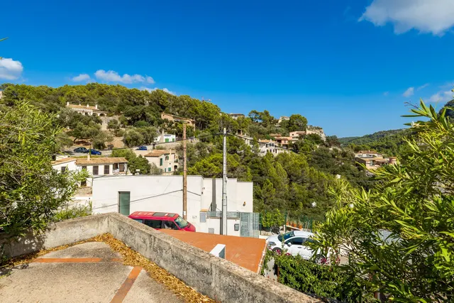 GRAN CHALET EN EL PRECIOSO PUEBLO DE GALILEA — 40