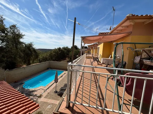 Chalet Independiente en VENTA en Zona de Pioz — 27