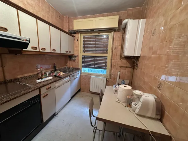 Piso Muy Céntrico a la Venta en Ourense 🏡✨ — 23
