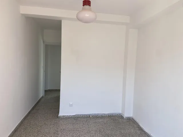 Piso en Avenida Almogávares. Tres dormitorios. Dos terrazas. — 7