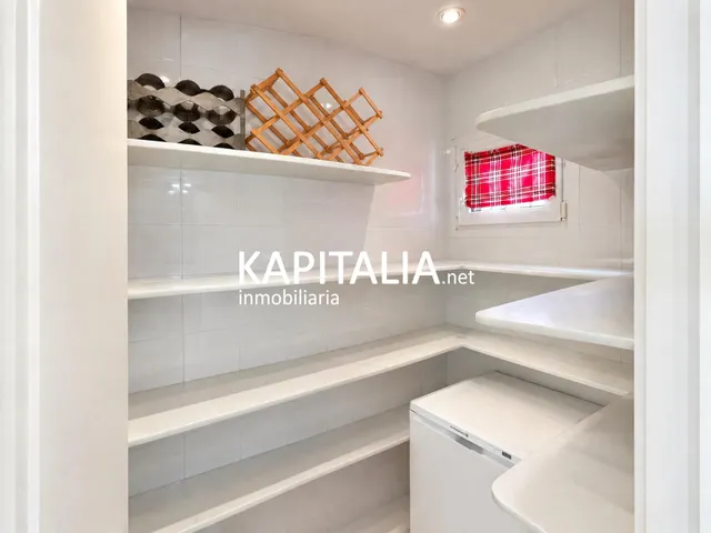 Chalet en VENTA en San Cristóbal, Alberic, con piscina privada cubierta, jardín y parcela de más de 1.000 m2 — 24