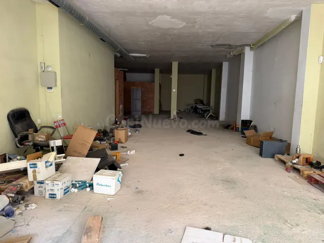 LOCAL COMERCIAL EN VENTA EN ROQUETAS DE MAR – AVENIDA SABINA