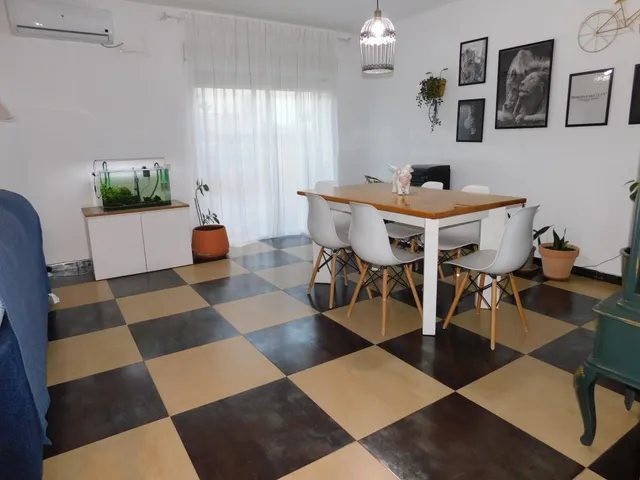 Chalet Adosado en Yuncler 3 Plantas para entrar a vivir — 17
