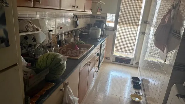 Amplio Piso en el Corazón de Gandía - Oportunidad para Refor - foto 3