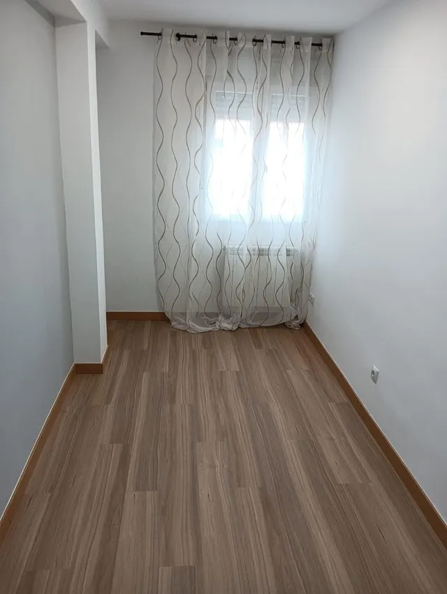 Piso en 4ª planta de tres dormitorios totalmente reformado y a estrenar en calle Valencia de Getafe — 23