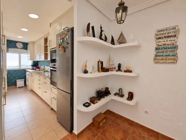 Apartamento reformado con vistas al Mediterráneo y espectacular solárium privado en Residencial Ipanema, La Manga km 2 — 32