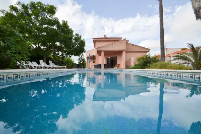 Villa con piscina privada en la playa de Riumar - foto 2