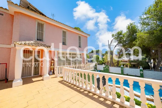 Exclusivo chalet independiente en La Cañada: Amplitud, confo - foto 5