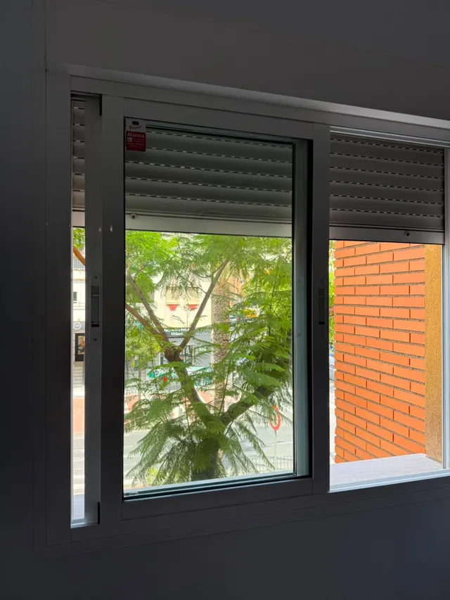 Estudio Luminoso en el Corazón del Puerto de Aguadulce — 29