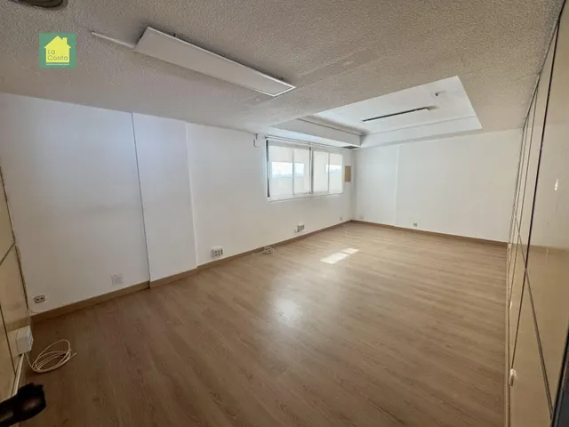 LA CASITA INMOBILIARIA ALQUILA DESPACHOS — 18