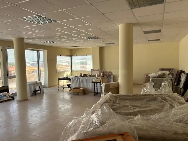 EN EXCLUSIVA LOCAL DIAFANO EN SEGUNDA PLANTA EN EL POLIGONO  - foto 3