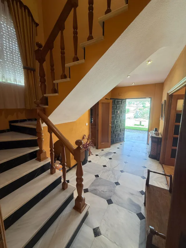 CHALET EN VENTA CÓRDOBA — 34