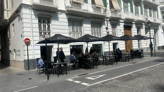 Local comercial en alquiler - Ciutat Vella