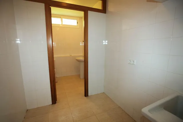 Chalet independiente con gran terraza en Calafell — 17