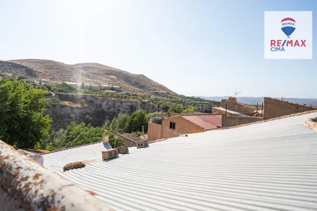 DOS CASAS MAS PARCELA DE 900  METROS — 5