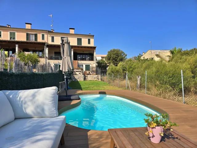 Casa pareada en venta en Moscari con piscina y vistas a la m - foto 2