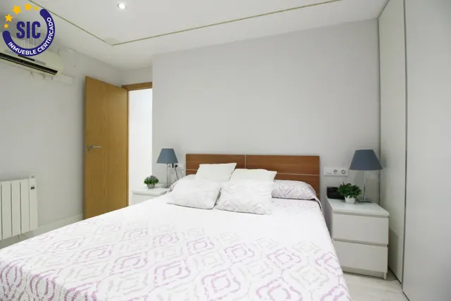 AMPLIA VIVIENDA REFORMADA DE 4 habitaciones CON ASCENSOR EN TORRENT — 21