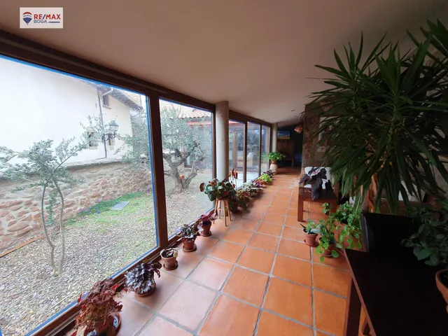 OPORTUNIDAD DE HOTEL EN UN ENTORNO DE ENSUEÑO — 6
