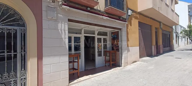 BAR CAFETERÍA — 2