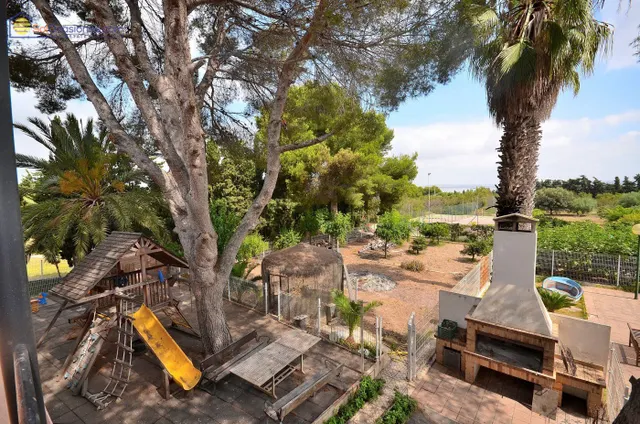 Extraordinaria VILLA en Los Balcones - Torrevieja — 6