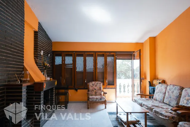 Casa con gran jardín en la naturaleza — 15