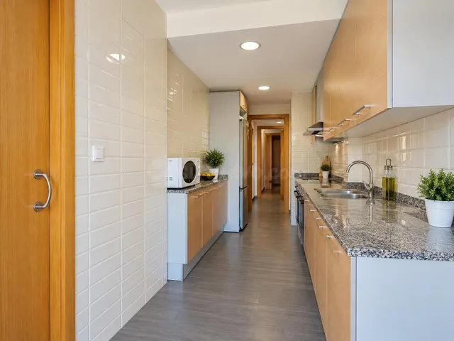 Piso de 3 habitaciones con terrazas, parking y trastero en e - foto 5