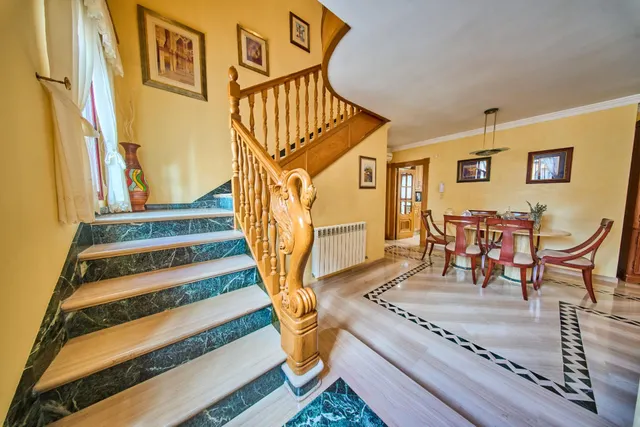 Espacio, calidez y terrazas para disfrutar: una casa con per - foto 5