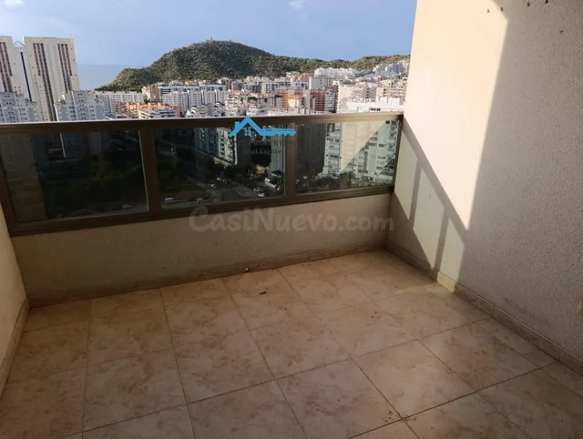 Luminoso piso a la venta en la Cala de Finestrat — 2
