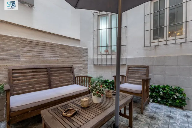 Apartamento turístico en venta con alta rentabilidad en pleno centro de Granad — 26