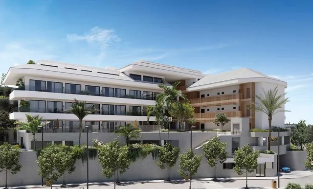 ATICO EN PLANTA Y EN ESQUINA A LA VENTA EN FUENGIROLA, CON EXCELENTES VISTAS AL MAR MEDITERRANEO. — 2