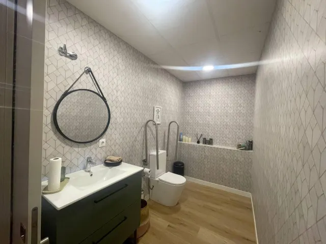 Negocio 1 habitación 125m² en alquiler - Gran Vía — 11