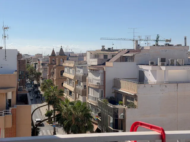 Maravilloso ático con increíble diseño, completamente exterior + terrazas con vistas panorámicas (280 mts del mar) — 26