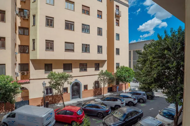 Piso exterior en venta en Goya — 25