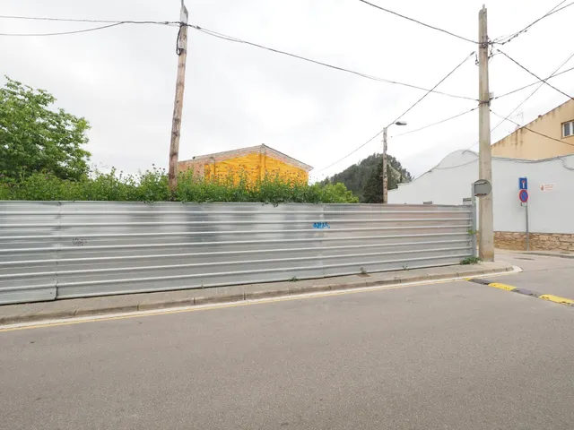 SE VENDE TERRENO URBANO EN SANT VICENÇ DE CASTELLET — 5
