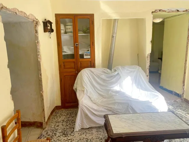 CASA CON TERRENO AMPLIO EN LA FONT DE LA FIGUERA — 6