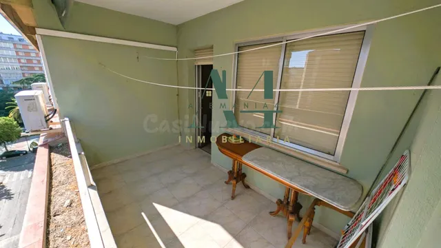 Piso señorial en Cánovas - foto 4