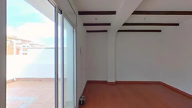 PISO EN VENTA CON INQUILINO EN C/ UNIÓ - PREMIÀ DE MAR — 2