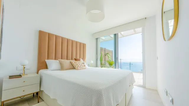 Piso El Higuerón , Fuengirola — 24