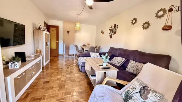 Venta de piso con cuatro dormitorios en Benalmádena, Málaga, - foto 4