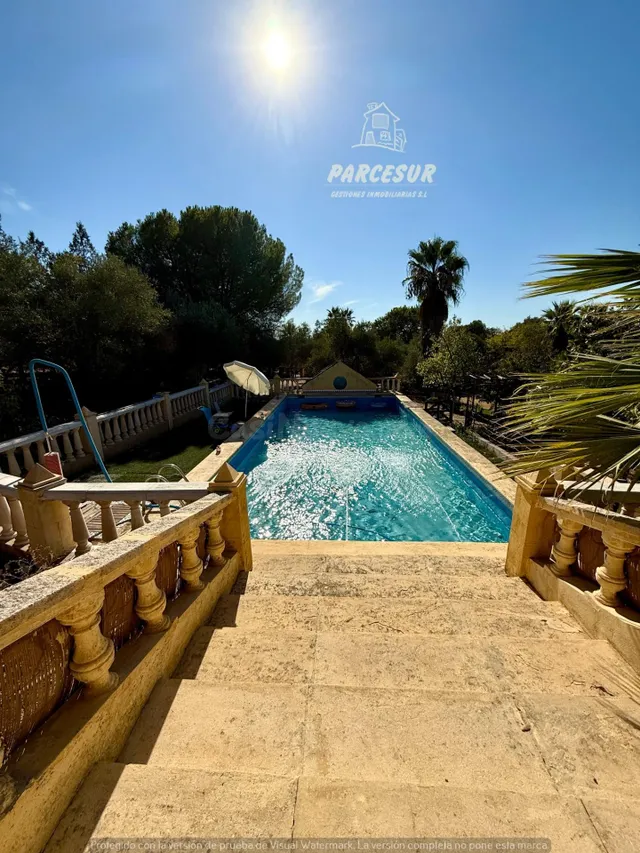 Casa con terreno en Córdoba con Piscina y Amplios Espacios - foto 3