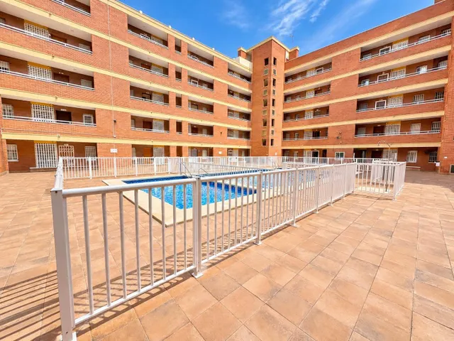 Apartamento con terraza y piscina a 250m de la playa de los Naufragos — 22