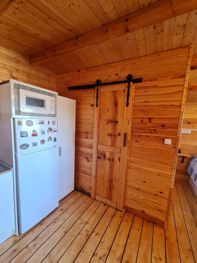 Casita  de madera con una gran parcela edificable  en Cumbres Verdes. — 17
