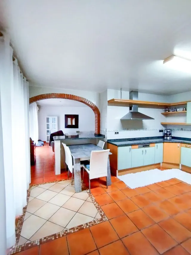 Casa de Pueblo 4 habitaciones 265m² en venta - Pueblo — 13