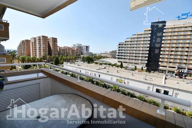 Acogedor en residencial con piscina, garaje y terraza, todo amueblado — 12