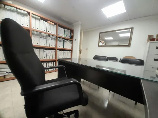 Oficina en zona centro de Alicante — 19