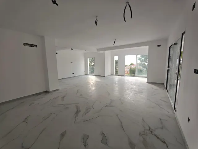 VILLA RECIEN REFORMADA CON CALIDADES DE LUJO EN ZONA MUY TRANQUILA DE ALTEA LA VELLA — 11