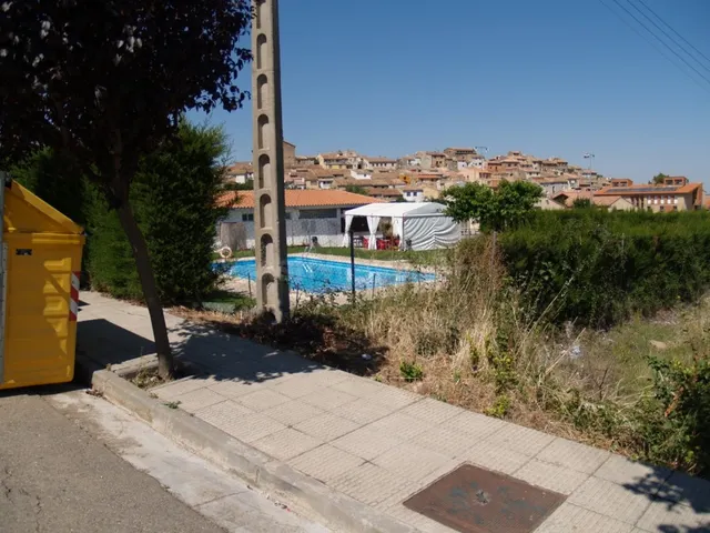 VENDO SOLAR PARA CONSTRUIR VIVIENDA EN ALCALA DE MONCAYO - foto 2