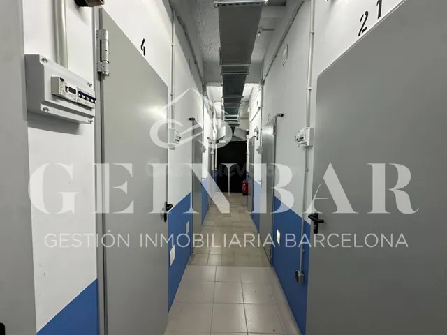 SE ALQUILA TRASTERO DE 4 m2 – ACCESO 24/7