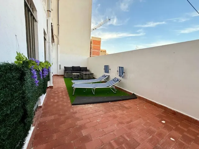 Apartamento 2 habitaciones 89m² en venta - Paseo maritimo — 44